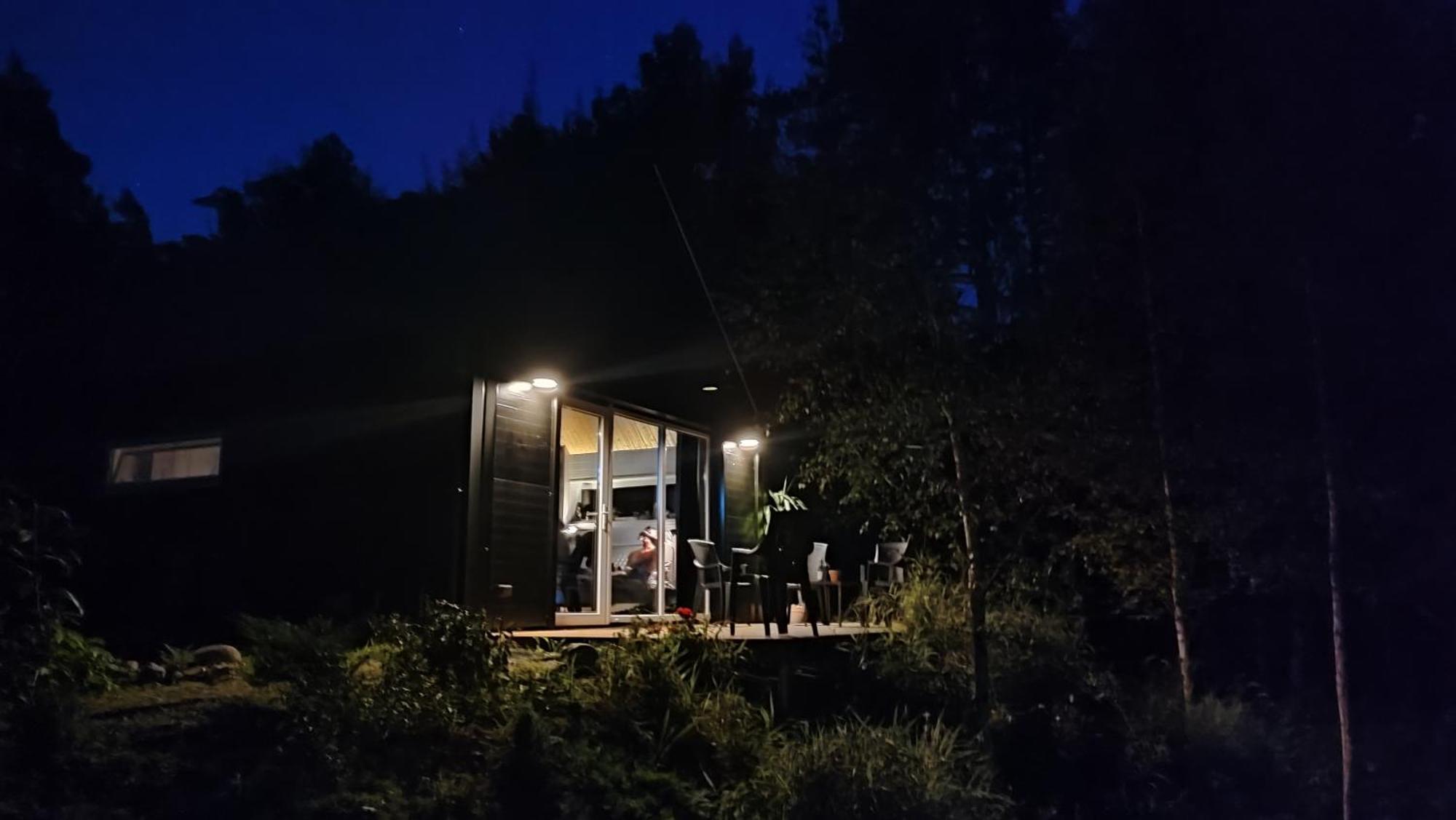 Modern Sauna Cabin In Horse Ranch Liyeplauke Buitenkant foto