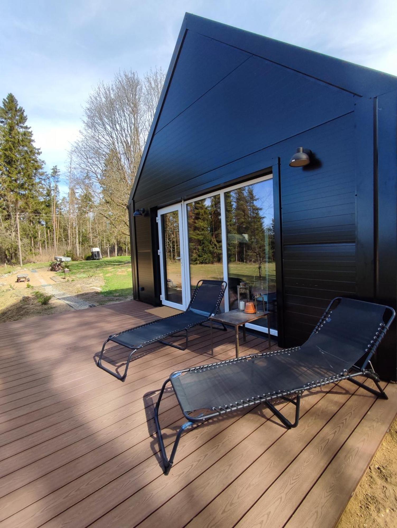Modern Sauna Cabin In Horse Ranch Liyeplauke Buitenkant foto